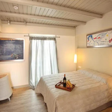 Princess Of Naxos Hotel