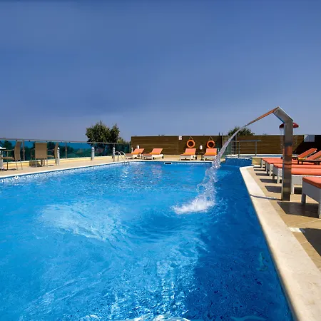 Princess Of Naxos Otel 3*